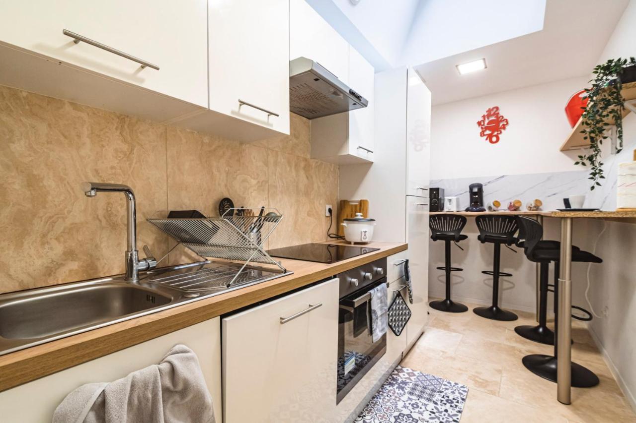 Havre De Paix - Azalee Apartment แร็งส์ ภายนอก รูปภาพ