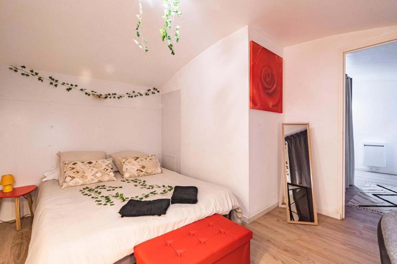 Havre De Paix - Azalee Apartment แร็งส์ ภายนอก รูปภาพ